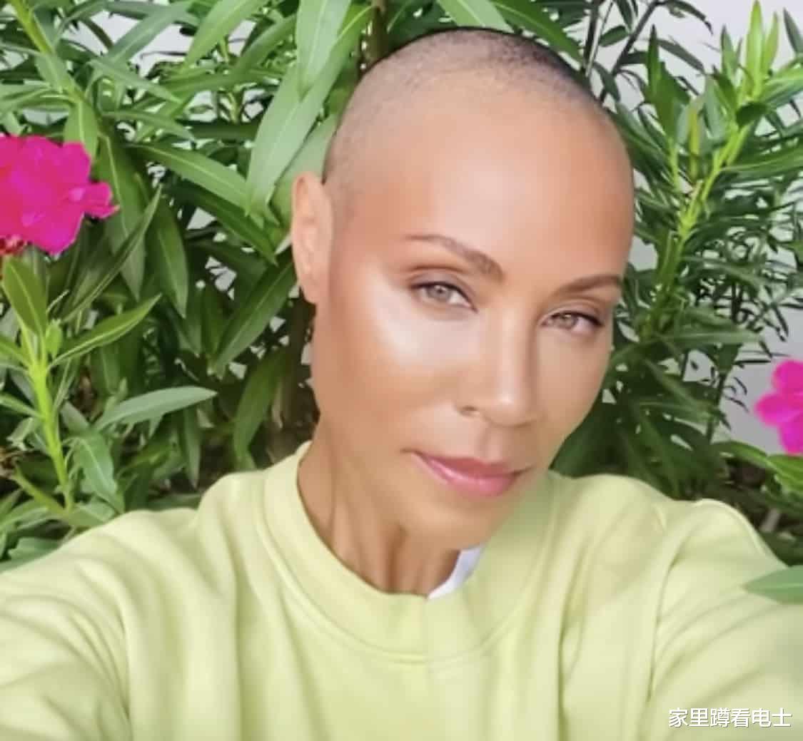 威尔·史密斯|威尔史密斯老婆患脱发症,剃光头并非为了耍酷,自称唯有微笑面对