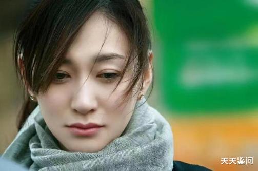 李小冉|“不老女神”李小冉，身材颜值不减当年，就像吃了不老药一样