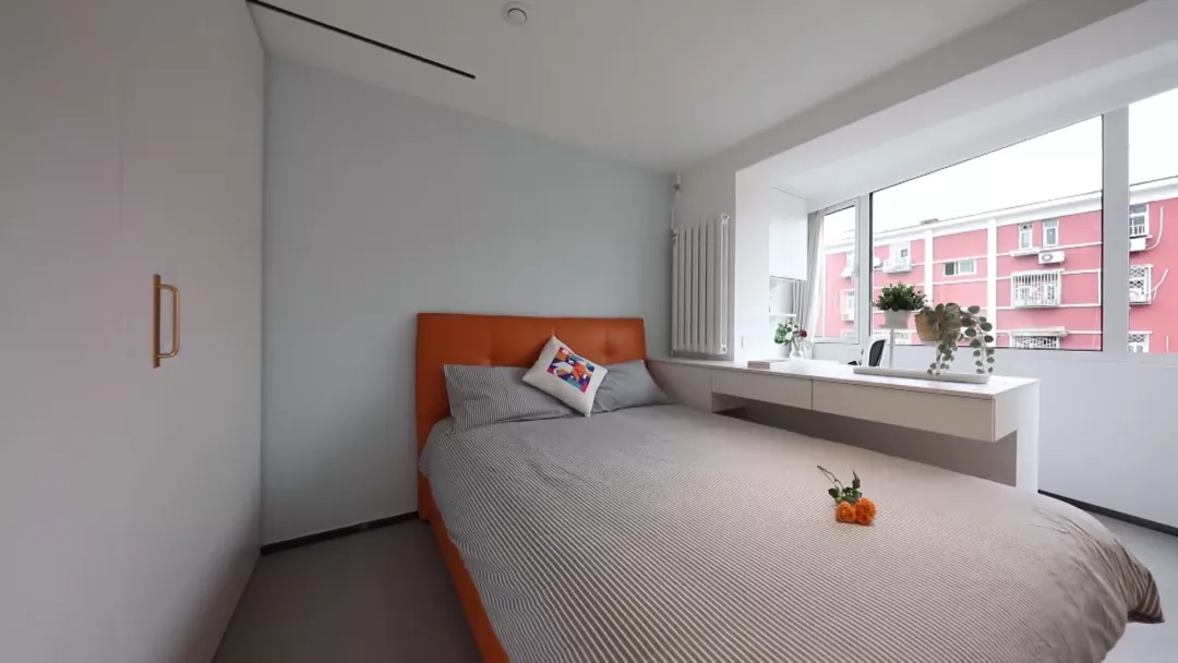 43㎡小户型住下5口人，还能有家庭图书馆，这是怎么做到的！