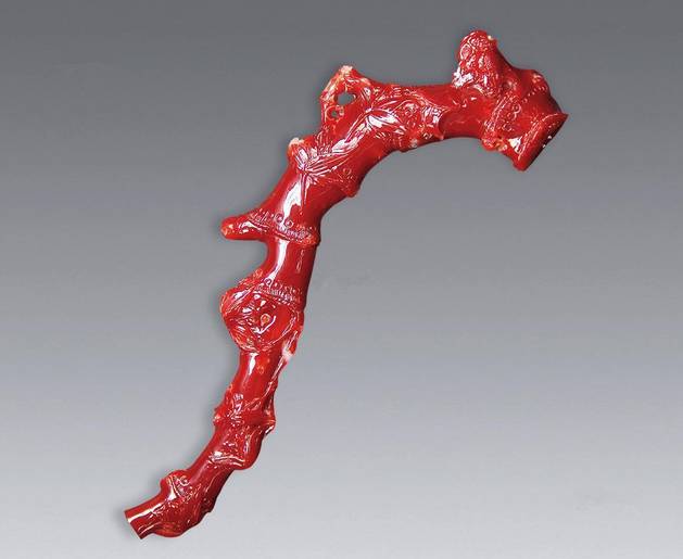 鼻烟壶|别戴大金项链子了，中国男人传统的几大首饰是这些！