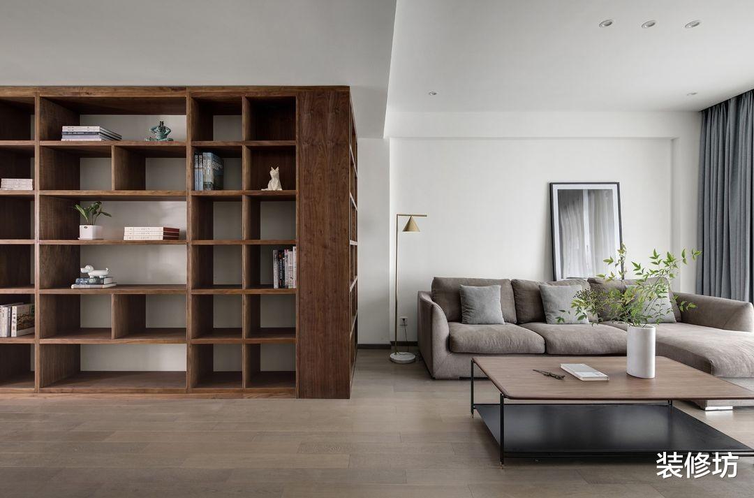 |大学老师的新家,优雅安静宽敞大气,入户就是满面书柜,好独特