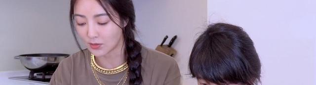 格蕾丝|曹格女儿大变样,小时候丑萌,长大后清秀可爱,大长腿太显眼