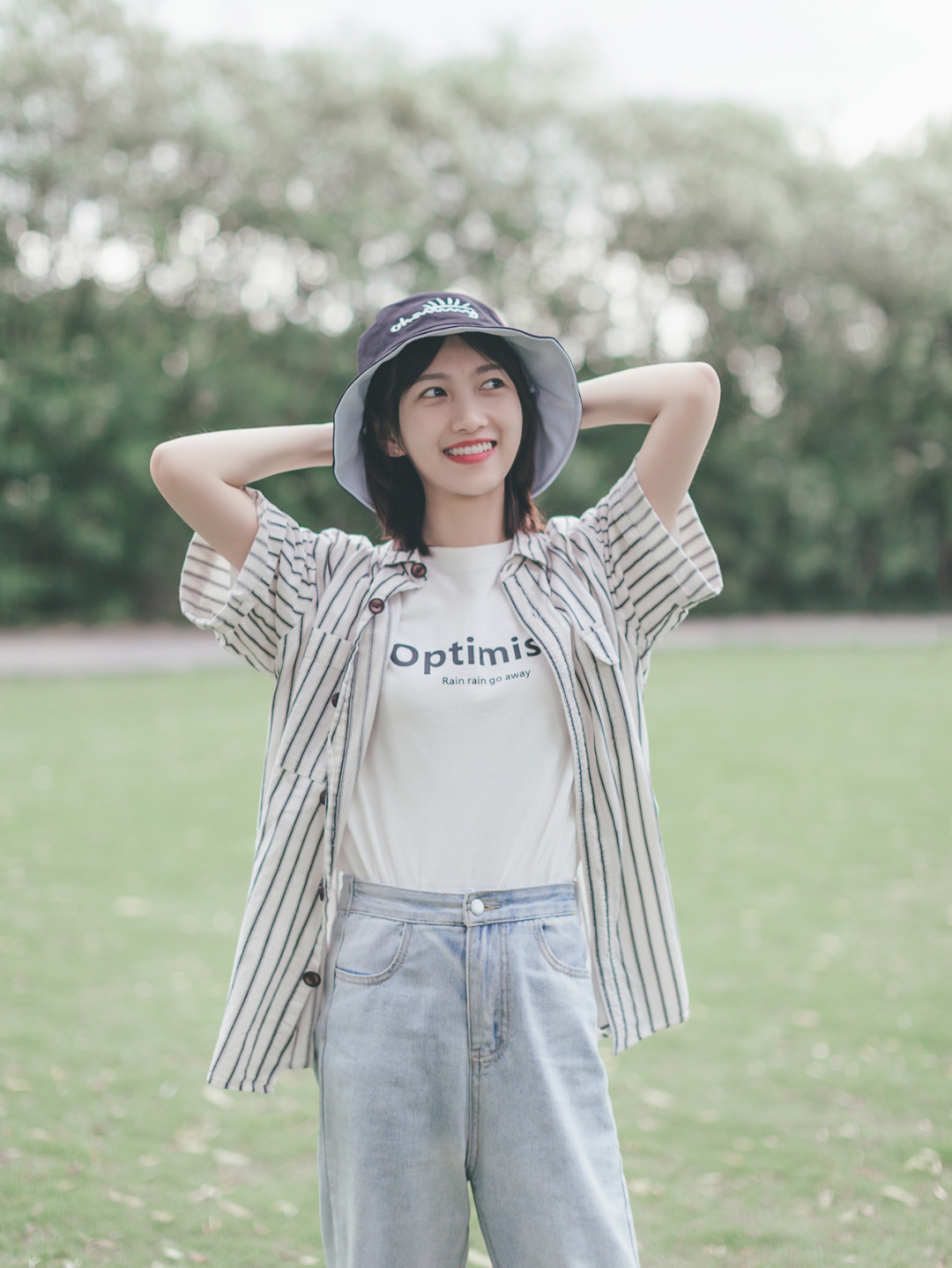 何有强|夏天穿搭没头绪？不妨看看这几组穿搭公式，清新减龄又显气质