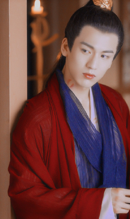 谢怜|绝了!《天官赐福》谢怜出演演员曝光,“劣迹”艺人或加盟引争议