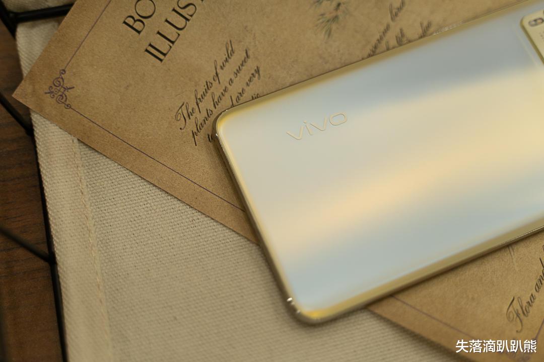 meta|不够均衡却足够精准，迟到的蓝厂走量旗舰vivo X60评测
