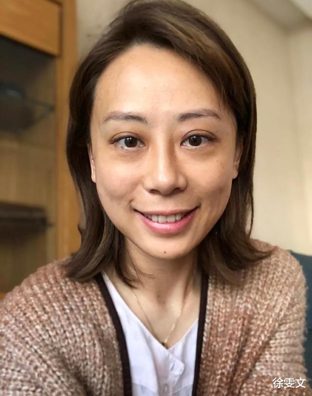 冻龄 53岁“冻龄”奶奶走红，跟孙子合照更像母子，20年一直遵循3点