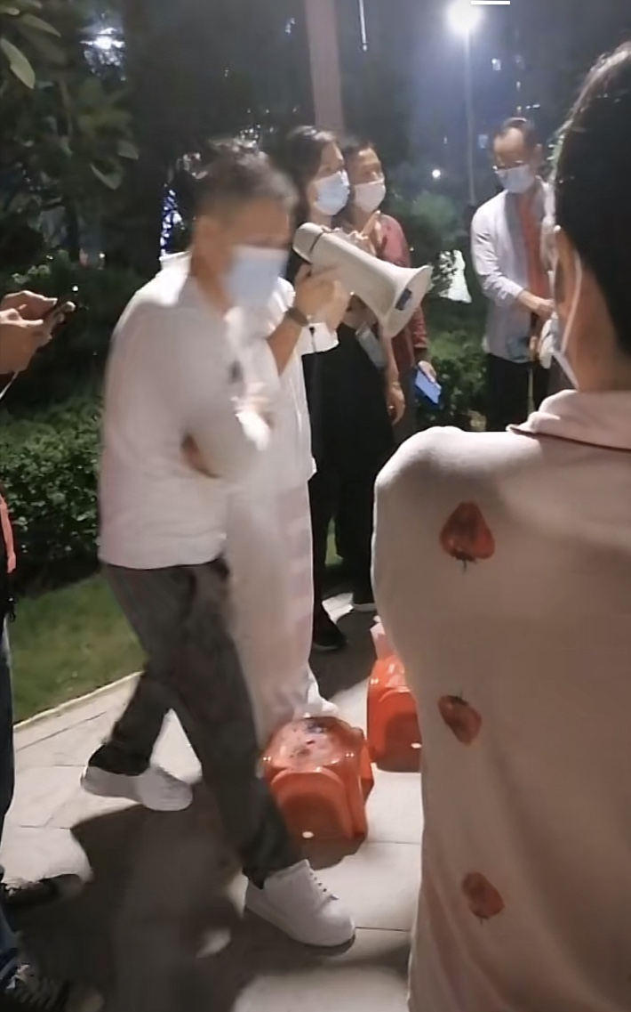 某小区车位只卖不租,是否合理?