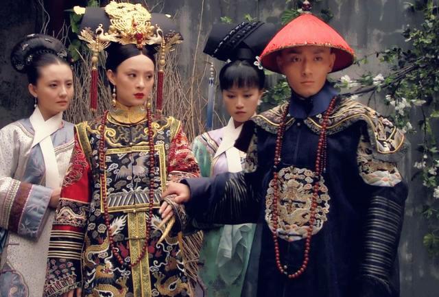 甄嬛传|重温《甄嬛传》才发现：原来甄嬛为果郡王怀过3子，皇帝被骗了！