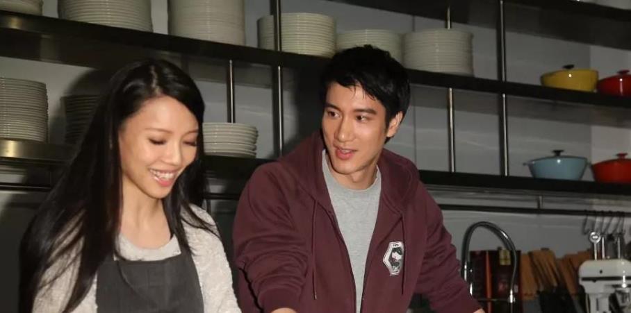 王力宏|李靓蕾宣布不再起诉，王力宏事件就此画句号！早点道歉没这么多事