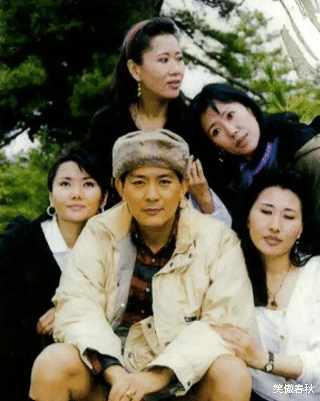 不丹老國王娶4個親姐妹，個個膚白貌美，生下5個女兒比花還嬌艷-圖7