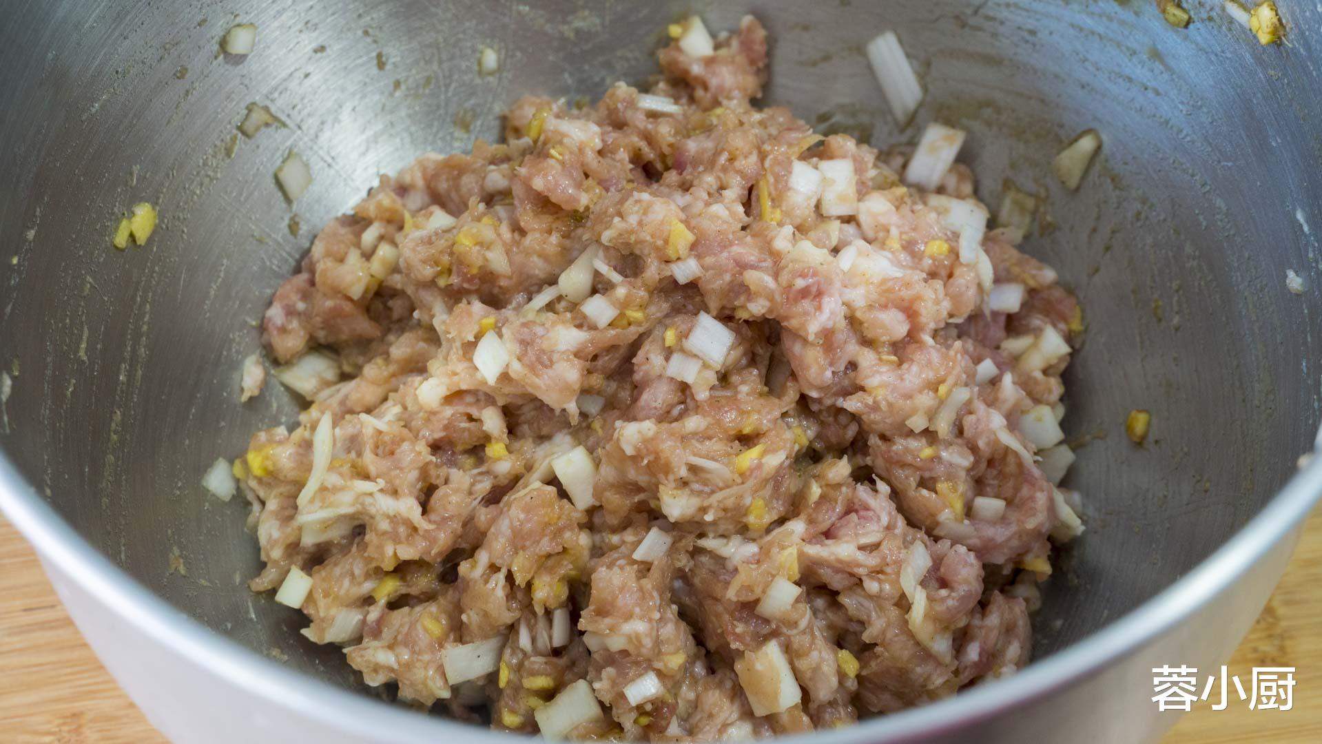 寒露将至，建议常吃“2米3肉4菜”，润燥又清肺，滋润整个秋冬