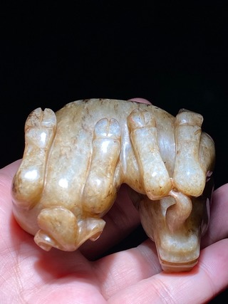 交易|宋 和田玉 籽料 白玉 瑞兽 神兽 四不像 把件 摆件 纸镇