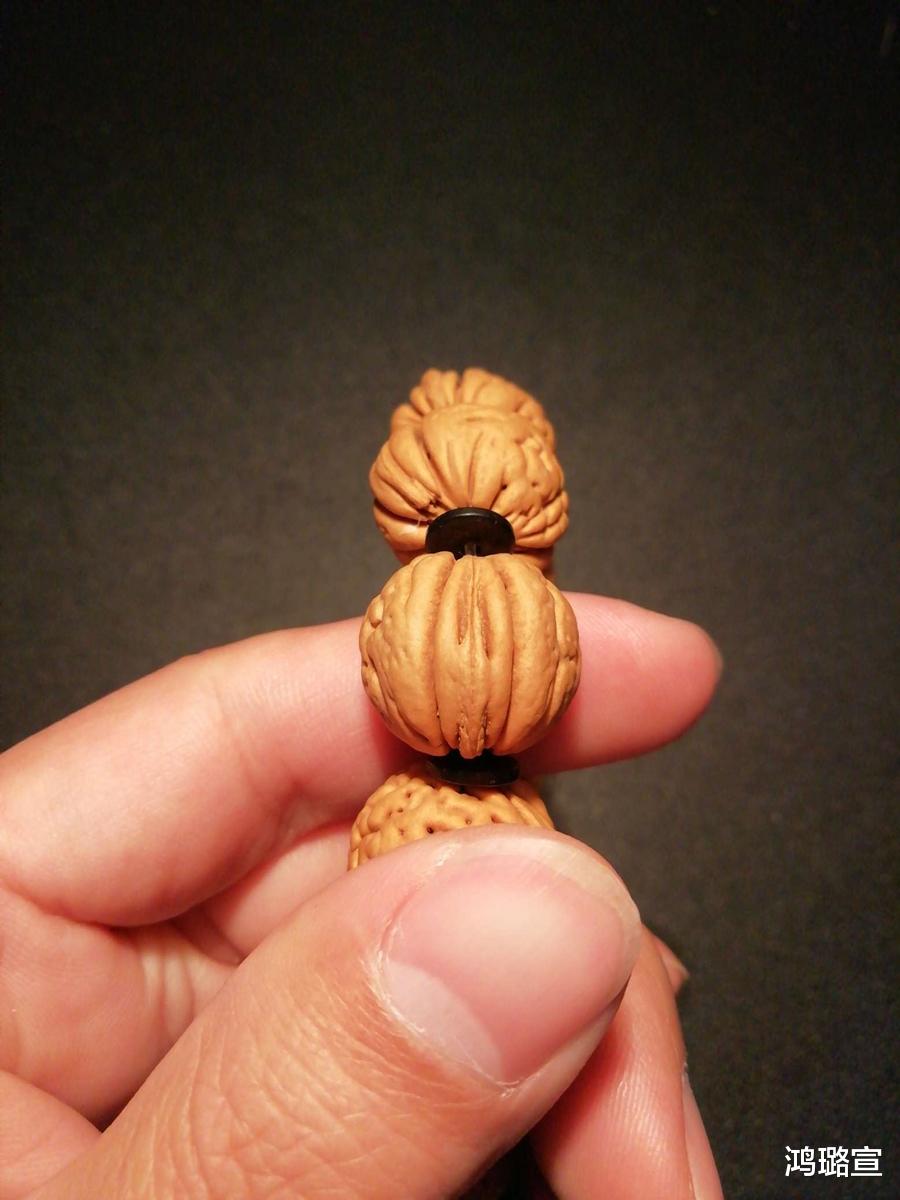 桃核|桃核如何盘玩?直接上手就行?错!这3点做不到是盘不好桃核的!