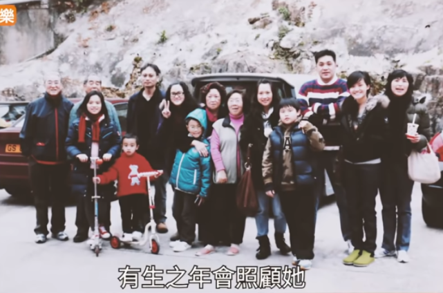 周聪|霍启刚拜访影坛老前辈，90岁周聪白发苍苍，两次手术后罕见露面