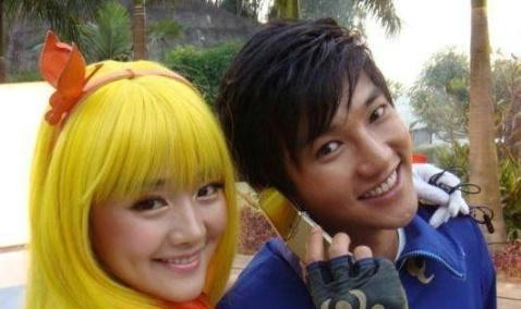 漫画家|巴啦啦小魔仙中超绕口的五个咒语,第一个隐隐有一丝中二气息!