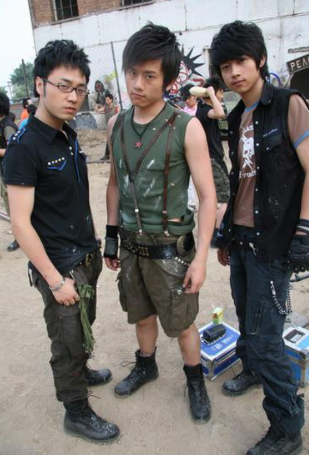 张杰|嫌弃张杰穷而分手，怒打谢娜两巴掌，38岁无人问津的段曦后悔吗？