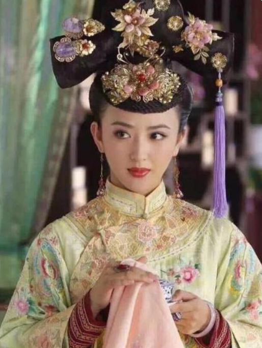 杨幂|她曾是杨幂助理，因长相太美被导演看中，与胡歌合作后一炮而红