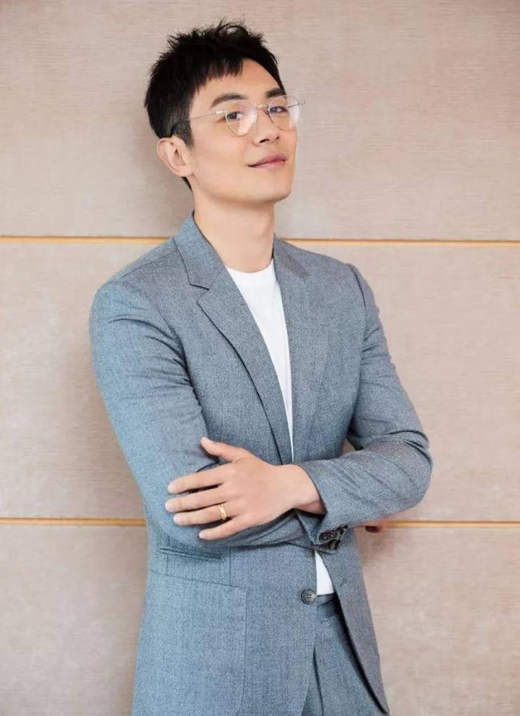 伪装者2|《伪装者2》“明家三少”大换血？看见“他”的加入：果断追剧