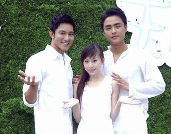 王心凌|39岁王心凌被3个渣男渣了又渣如今仍然单身,夜深人静的时候她会后悔吗