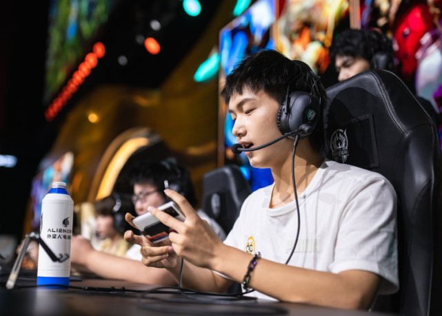 狼队|狼队之后又一支队伍被曝打假赛，聊天记录传出，赛事组已介入调查