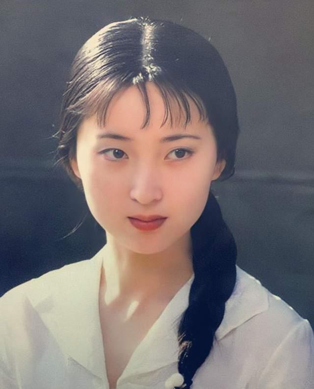 陈晓旭|陈晓旭：19岁演黛玉爆红，42岁去世，二婚丈夫如今生活幸福