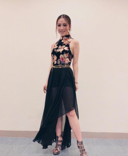 蒋欣|6位“身材对不起脸”的女星，别人走红毯是斗艳，她们是自爆缺点