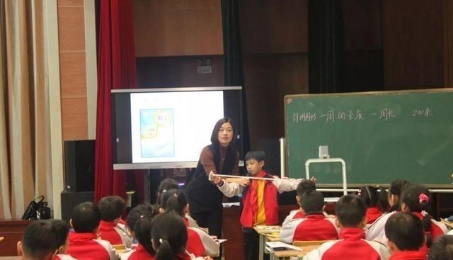 家有二宝育儿|教师“新福利”,新规启动教龄影响岗位晋升,老师:幸福来得突然