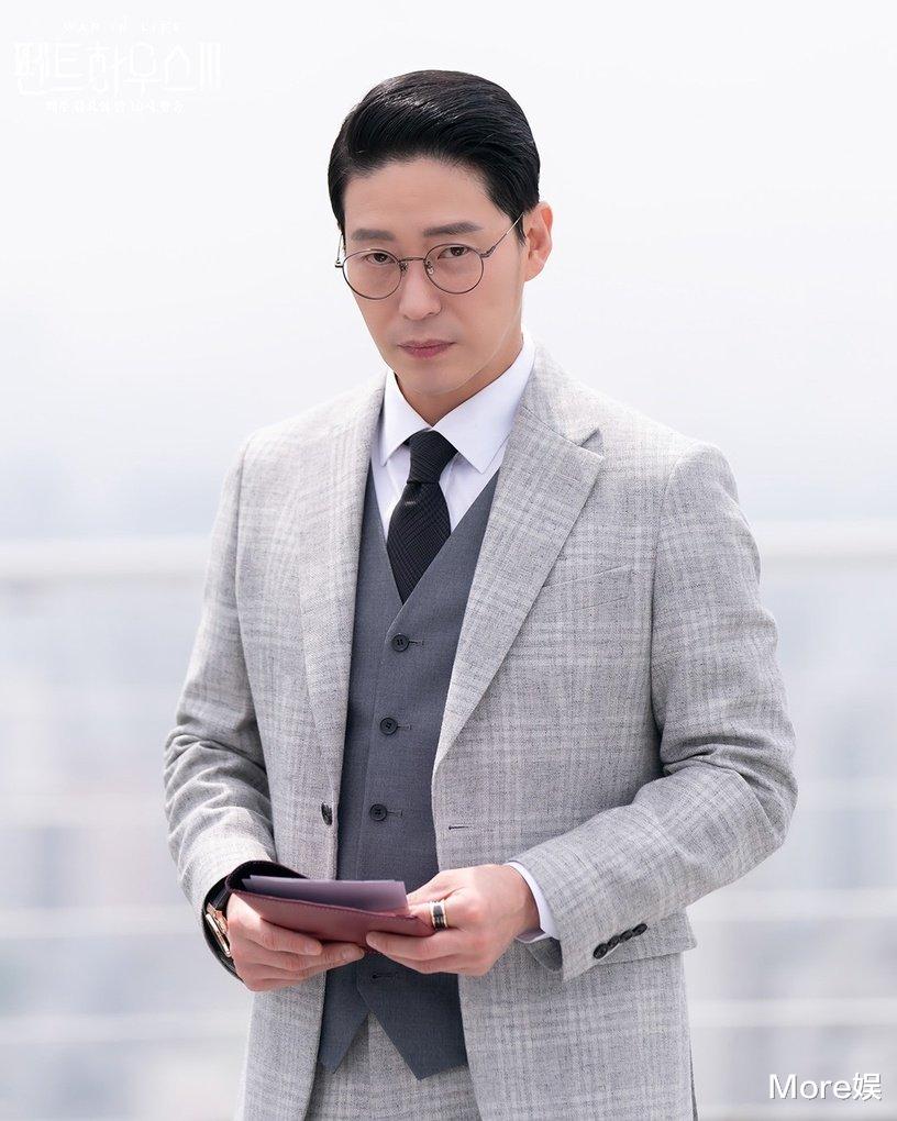 金素妍|《顶楼3》人气角色Top10！金素妍人气跌至第五，冠军包揽近半数票