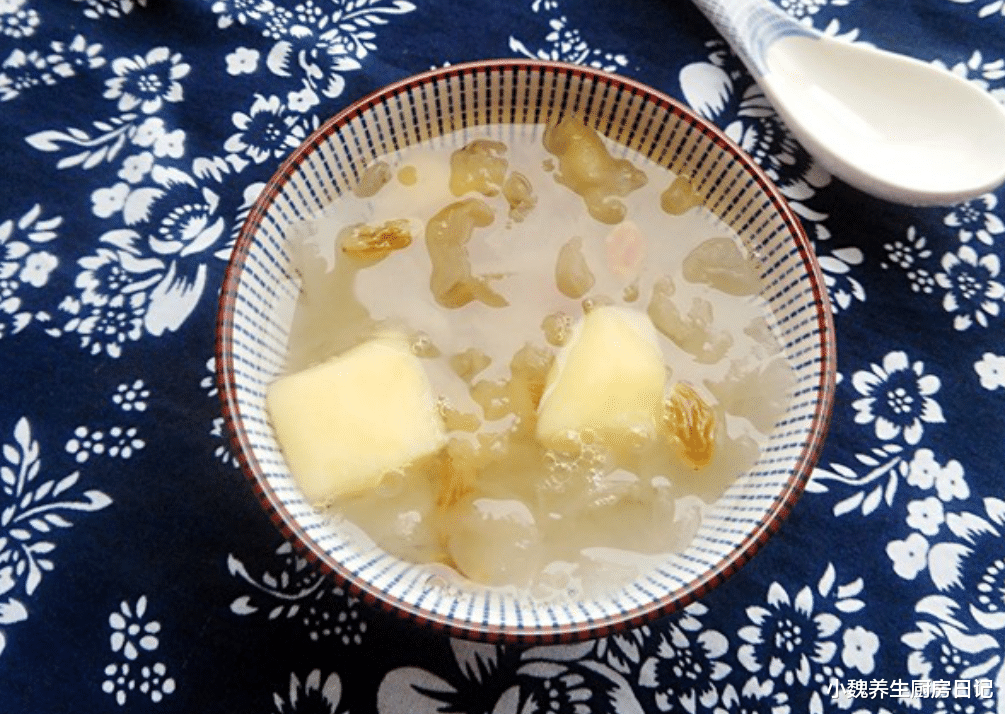 苹果|大热天，苹果和它是绝配，简单煮一煮，营养互补，肌肤更年轻