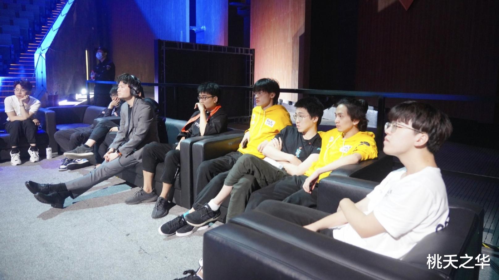 教练|eStar晋级胜者组，SK又借用了林教练王牌，下一站重回QG？