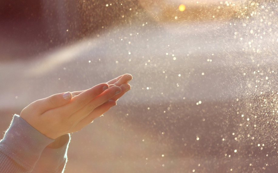 呼延子怡|身弱财旺不担财，格局不高事难成，36岁后好事不断，生活美满富足