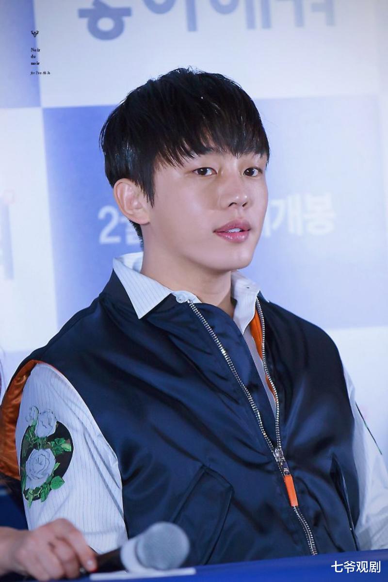 刘亚仁|艺名取得好很重要，做严弘植的时候，这位影帝高中都很难毕业