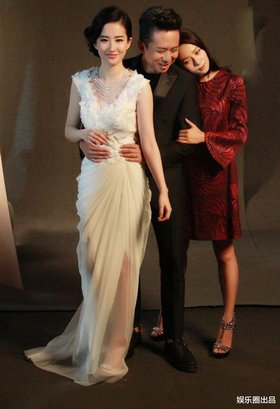 刘亦菲|刘亦菲9年前拍大片花絮曝光，与邓超互动欢乐多，画面好有爱