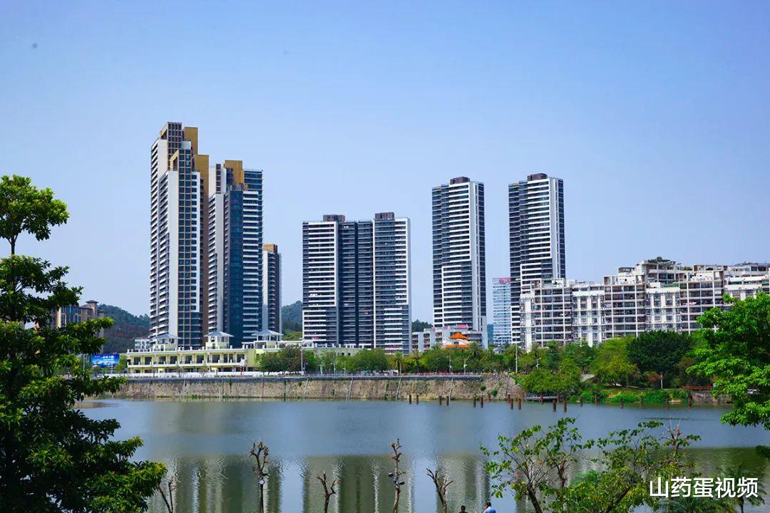 购房置业|没买房的刚需要着急了？楼市遇冷迎来拐点，开发商或将涨价销售