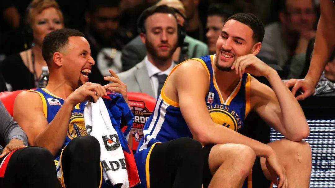 斯蒂芬·库里|怀斯曼：我曾被迫为库里买东西，克莱当面警告我要小心点