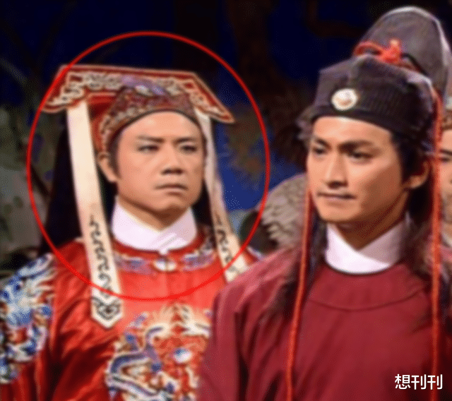 包青天|93版《包青天》主演今昔对比，有人暴富有人穷困，而他已经去世
