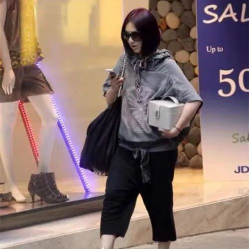 美丽|杨千嬅正式定居上海，放弃生活了20年的香港大本营，背后大有原因