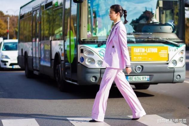 时尚搭配师瓜瓜 “拖地裤”能有多好穿?看王子文就知道了,这样穿时髦显高显腿长