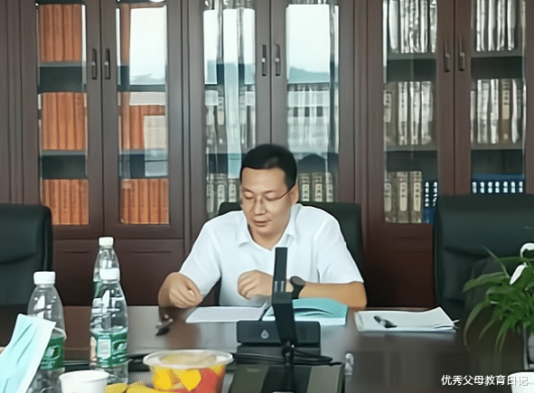 高校|双一流大学博士生应聘，却被11所高校拒绝，原因令人深思