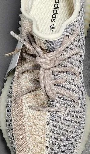 难舍离断|忙Donda的kanye不顾yeezy350v2的高危程度 细节对比展示五年的沉淀让鉴定有多困难