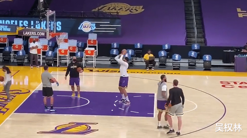 湖人隊(duì)|官宣！籃網(wǎng)爭(zhēng)奪17+13神塔，湖人濃眉好消息，全明星拒絕續(xù)約火箭