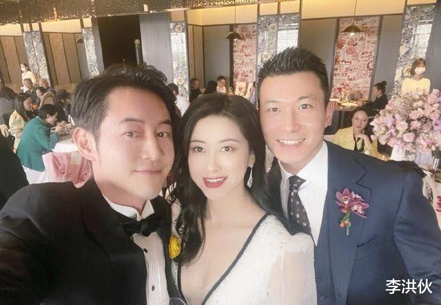 36歲朱珠與圈外男友結婚，新郎小她兩歲，是清華美術系的教授-圖5