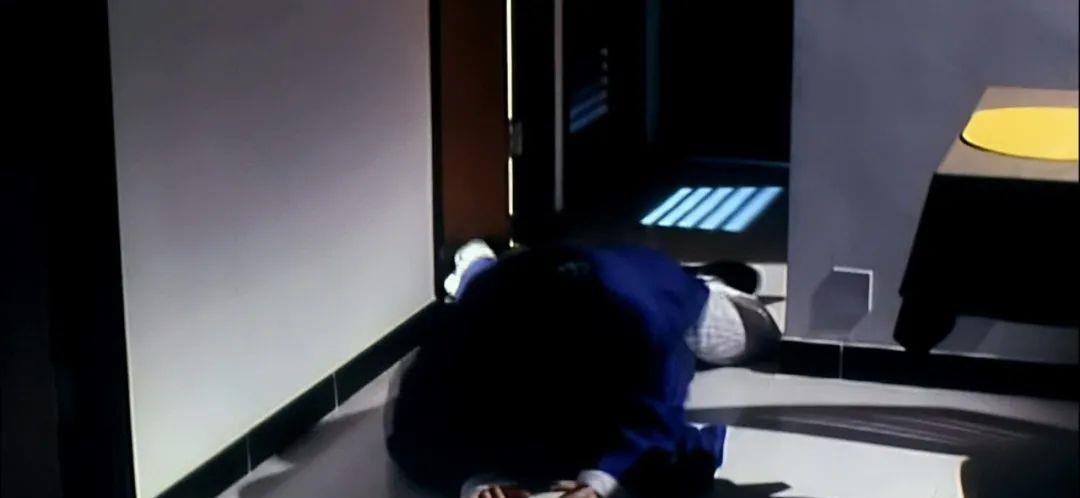 周扬青|上映票房77万，香港恐怖片的分水岭，就是这部鬼片