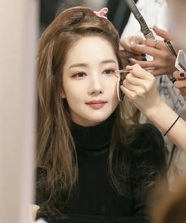 修容 同样是长脸,有的人显老,有的显气质,差在哪儿了?