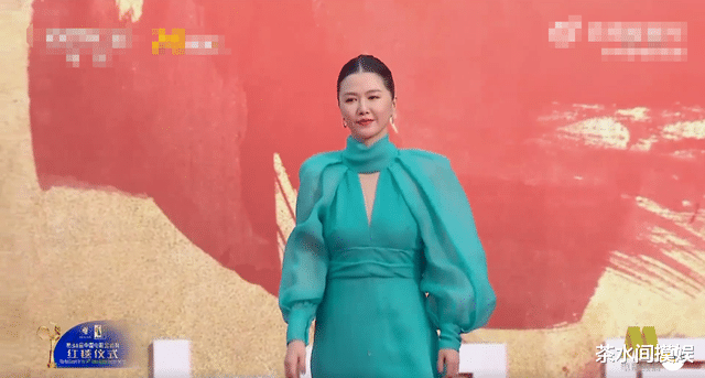 宁静|金鸡闭幕：宁静霸气、张子枫土气，金晨干瘦，张小斐裙摆绣大观园