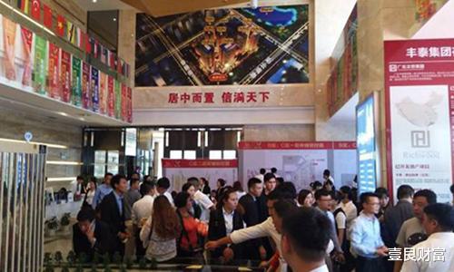 跳槽|2021年，为什么不建议裸辞、跳槽？年薪20万高管的“例子”很现实