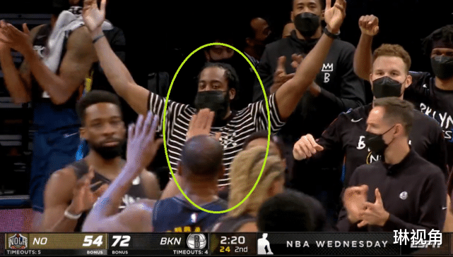 凱文·杜蘭特|籃網(wǎng)大勝鵜鶘！杜蘭特17+7+5，賽后阿杜走向母親，俯下身子擁抱