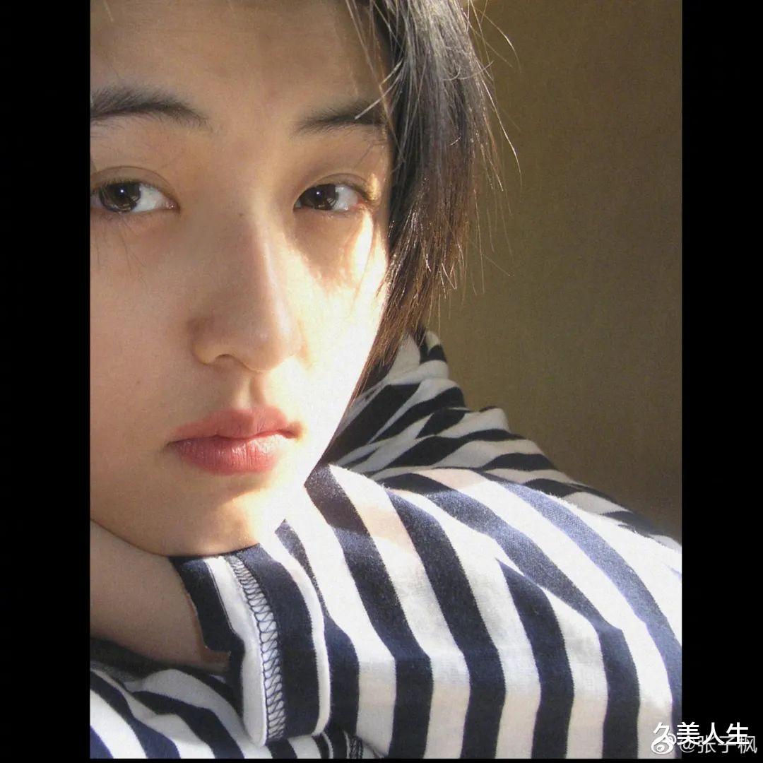 久美人生|美貌面前性别别卡太死 素净妹妹张子枫谁不爱