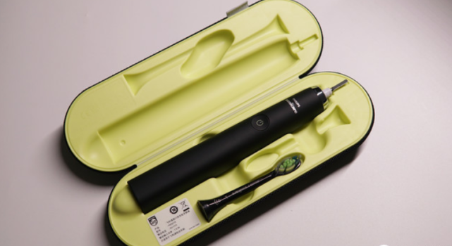 每日口腔科普|电动牙刷适不适合送人？个护师分享五大电动牙刷推荐