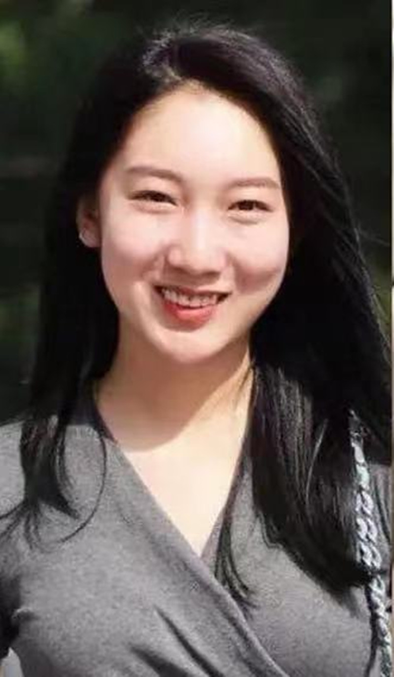 都美竹|都美竹旧照曝光颜值翻车！五官气质变化明显，与精修美照判若两人